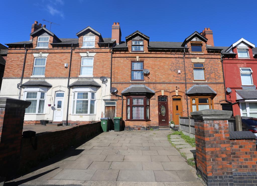 Cape Hill, Smethwick, B66 3 bed terraced house £900 pcm (£208 pw)