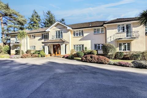 3 bedroom flat for sale, Ferndown