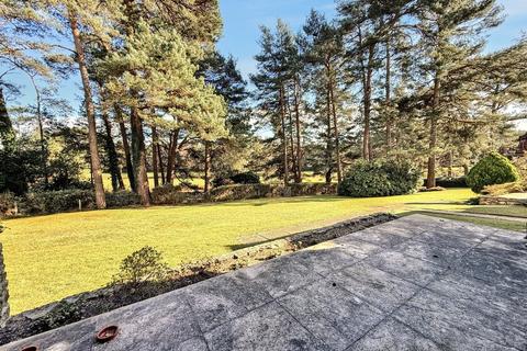 3 bedroom flat for sale, Ferndown