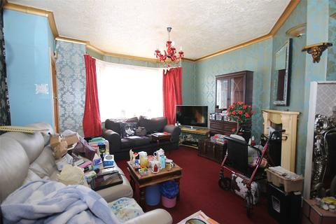 74 Cranleigh Road, Feltham, TW13 4QB