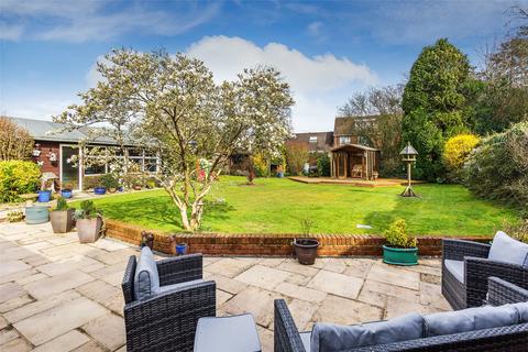 Four Seasons Broadbridge Lane, Smallfield, Horley, RH6 9RE