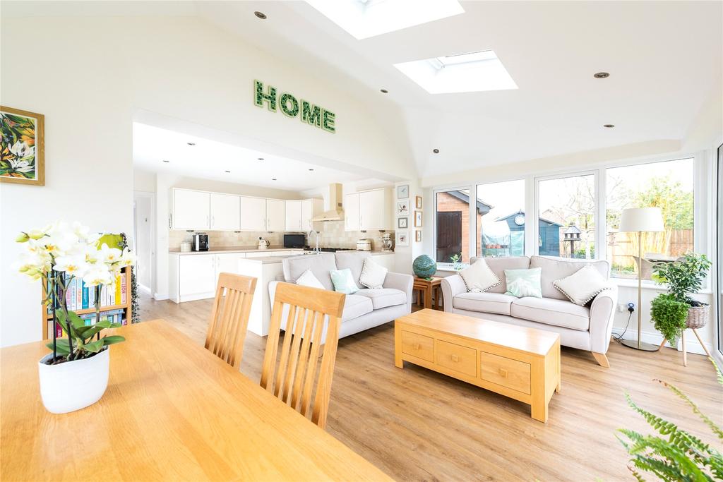 Kitchen/Family Room