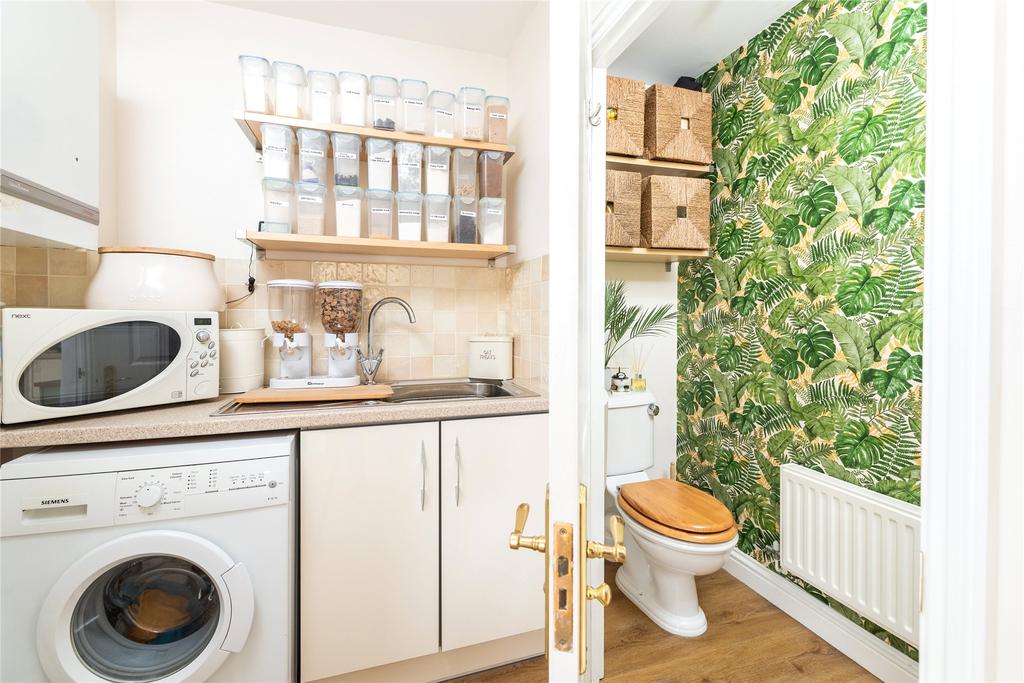 Utility/Cloakroom