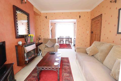 16 Cecil Road, Gowerton, Swansea, SA4 3DE