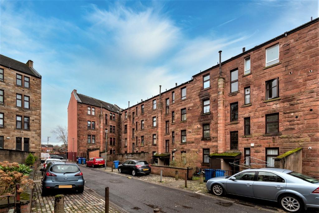 Hathaway Lane, Flat 3/2, Maryhill... 2 bed flat £79,000