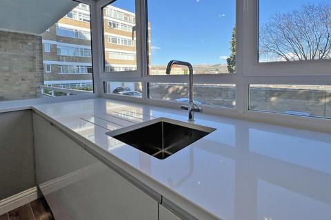 41, Pittville Court Albert Road, Cheltenham, GL52 3JA