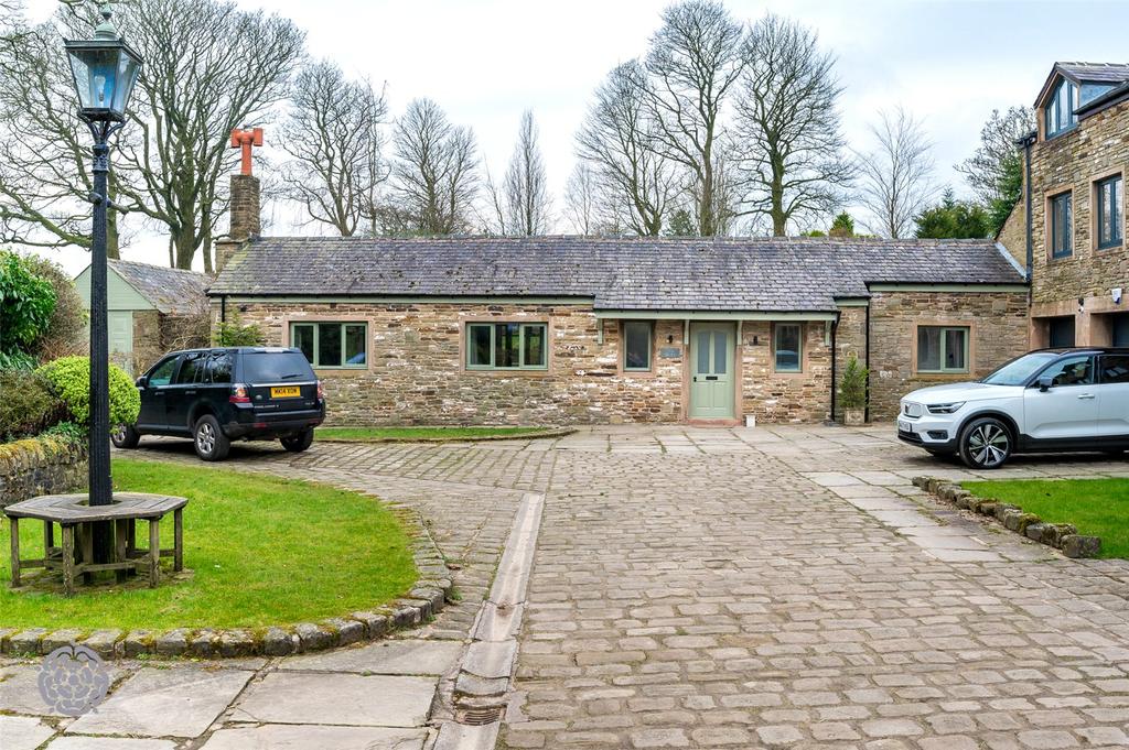 Hey House Mews, Bury... 3 bed bungalow £600,000