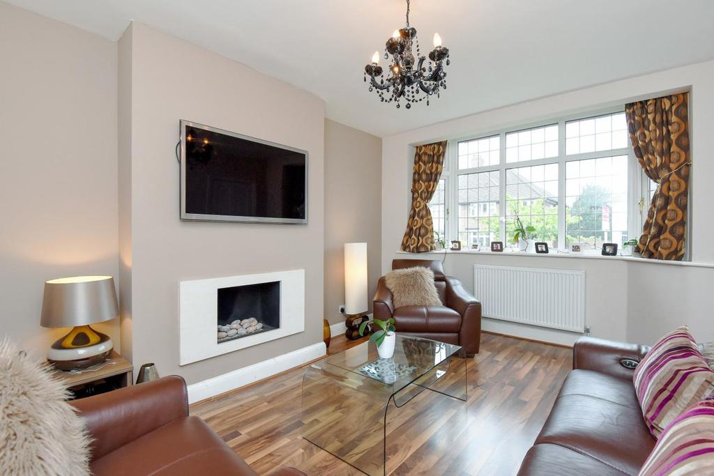 Hambro Avenue, Hayes 4 bed semidetached house £800,000