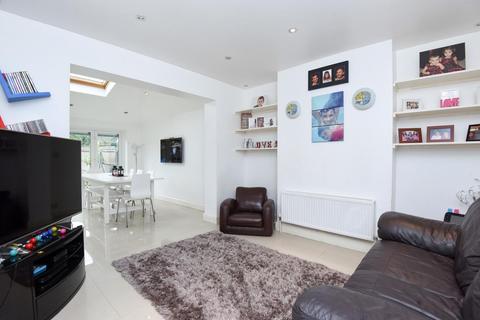 17 Hambro Avenue, Bromley, BR2 7LS