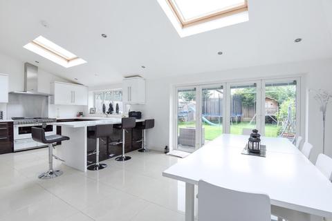 17 Hambro Avenue, Bromley, BR2 7LS
