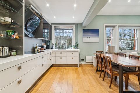 2 bedroom apartment to rent, Holland Park Avenue, London, W11
