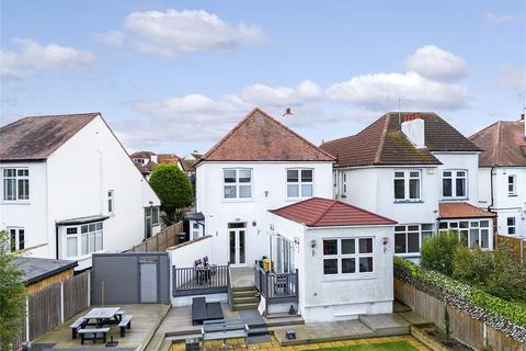 37 Fermoy Road, Thorpe Bay, Southend-on-sea, SS1 3HA