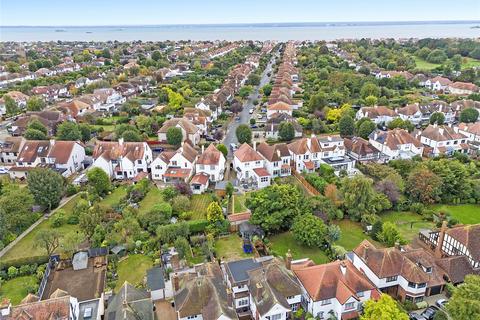 37 Fermoy Road, Thorpe Bay, Southend-on-sea, SS1 3HA