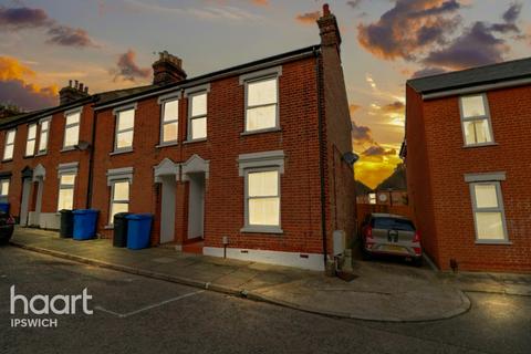 27 Seymour Road, Ipswich, IP2 8EN