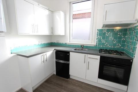 1 bedroom flat to rent, Hawthornvale, Leith, Edinburgh, EH6