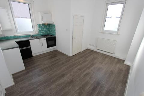 1 bedroom flat to rent, Hawthornvale, Leith, Edinburgh, EH6