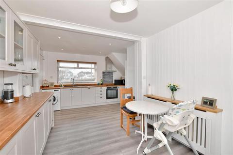 20 Greenfrith Drive, Tonbridge, TN10 3LG