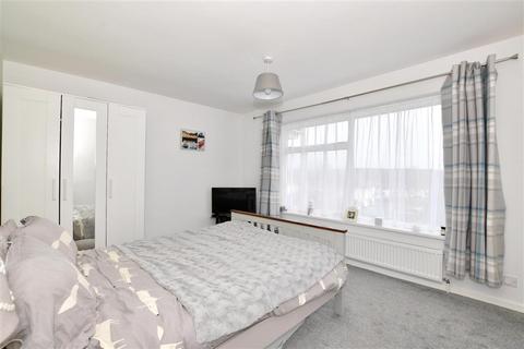 20 Greenfrith Drive, Tonbridge, TN10 3LG
