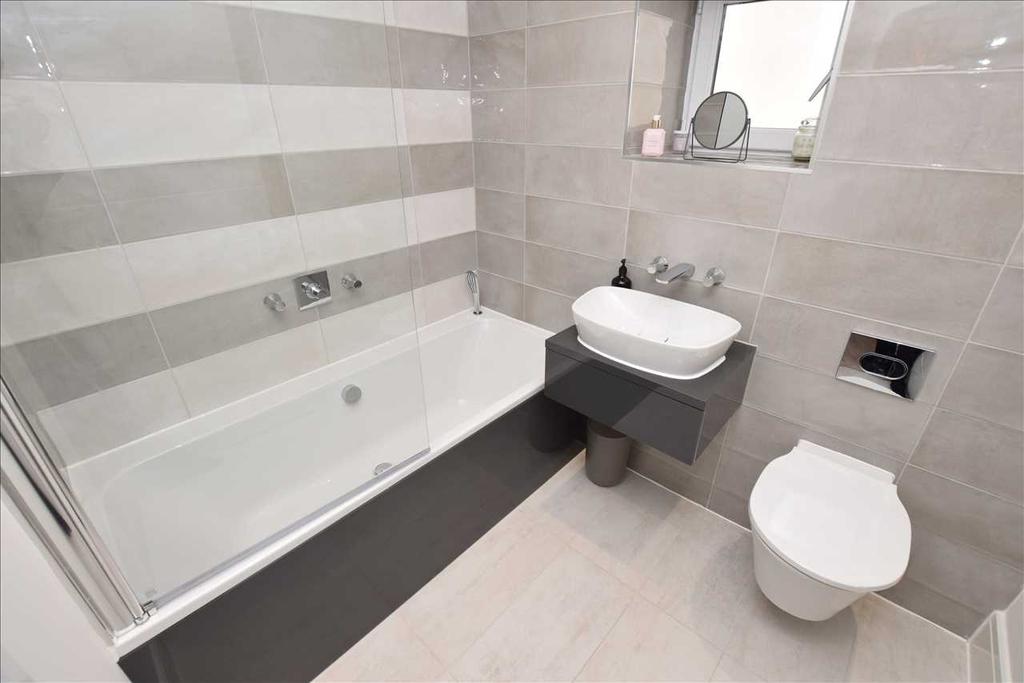 Family bathroom