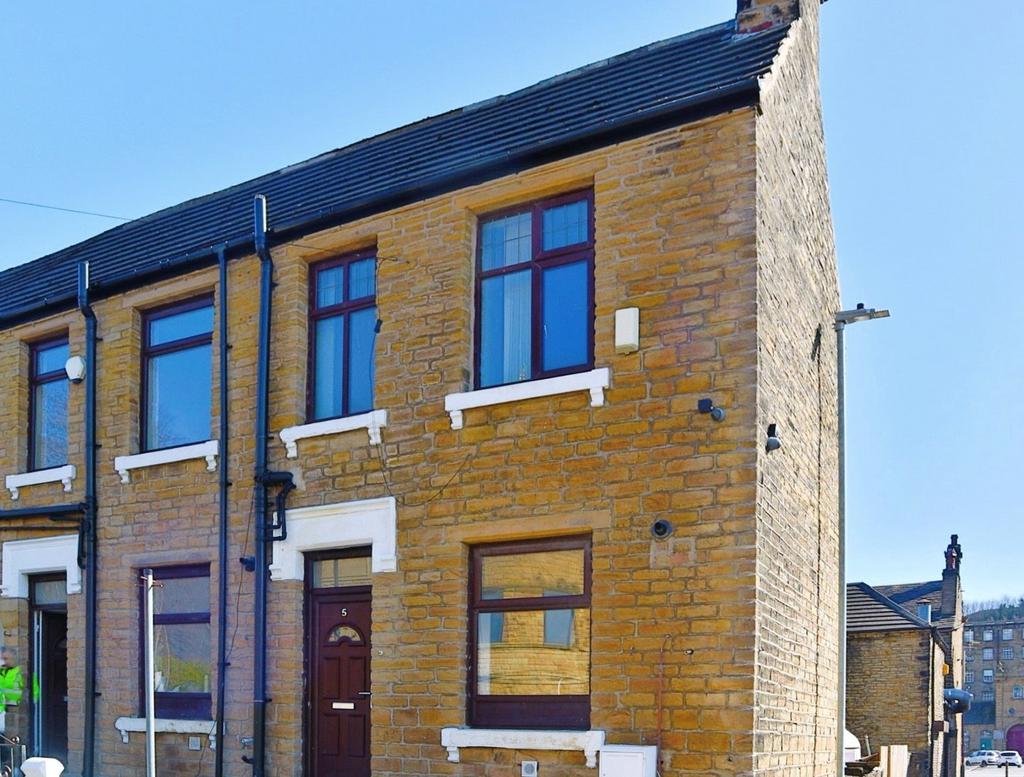 Bland Street, Lockwood, Huddersfield... 1 bed end of terrace house £