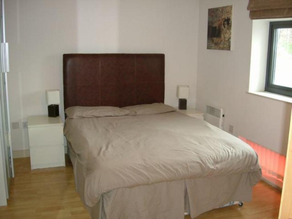 Lovell House, 4 Skinner Lane, Leeds 2 bed flat £895 pcm (£207 pw)