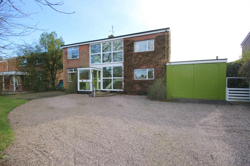 Hadrian Way, Cuddington, Cheshire, cw8 5 bed detached house £650,000