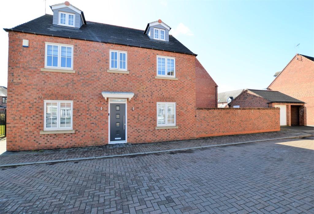 Attenborough Close, Wigston, Leicestershire 4 bed detached house £450,000