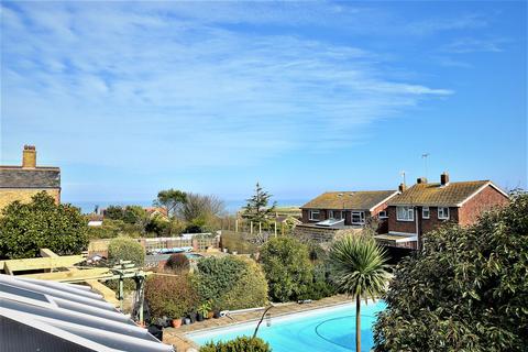 28 Epple Road, Birchington, CT7 9AX