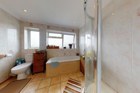28 Epple Road, Birchington, CT7 9AX