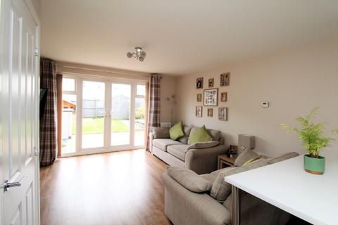 2 bedroom semi-detached house for sale - West Field, Patchway, Bristol, Gloucestershire, BS34