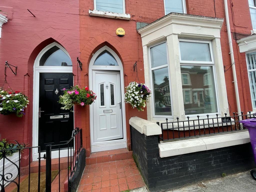 Southbank Road, Edge Hill, Liverpool 3 bed terraced house £850 pcm (£