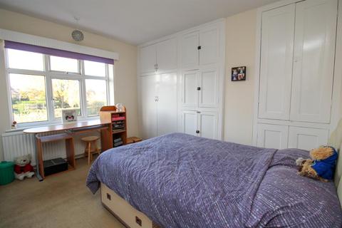 4 Filey Avenue, Ripon, HG4 2DH