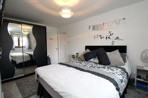 10 Gables Court, Dishforth, Thirsk, YO7 3LT