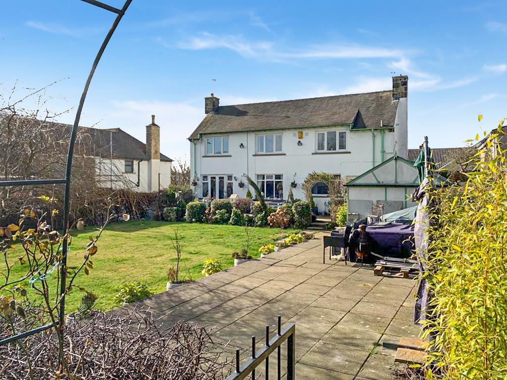 Layton Lane, Rawdon, Leeds 4 bed detached house £695,000