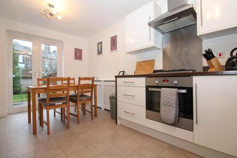 59 Edison Way, Guiseley, Leeds, LS20 9PX