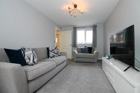 59 Edison Way, Guiseley, Leeds, LS20 9PX
