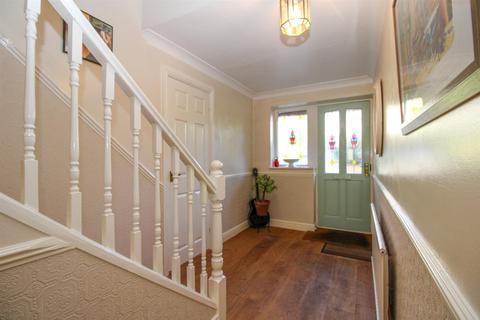 4b Carlton Mount, Yeadon, Leeds, LS19 7UZ