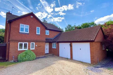 16 Dorset Vale, Warfield, Bracknell, RG42 3JL