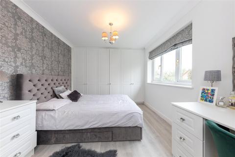 16 Dorset Vale, Warfield, Bracknell, RG42 3JL