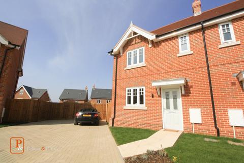 3 bedroom semi-detached house to rent, Sapphire Crescent, Colchester, Essex, CO4