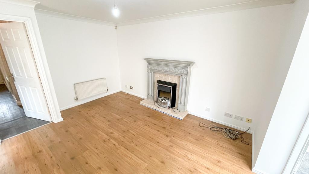 51 Highmarsh Crescent, NewtonLeWillows 3 bed detached house £270,000