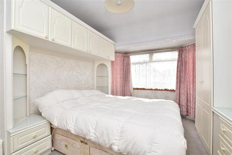 89 Spencer Road, Caterham, CR3 5LF