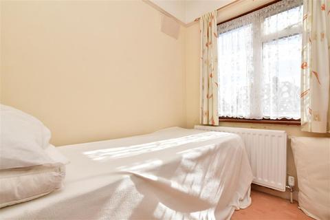 89 Spencer Road, Caterham, CR3 5LF