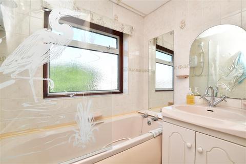 89 Spencer Road, Caterham, CR3 5LF