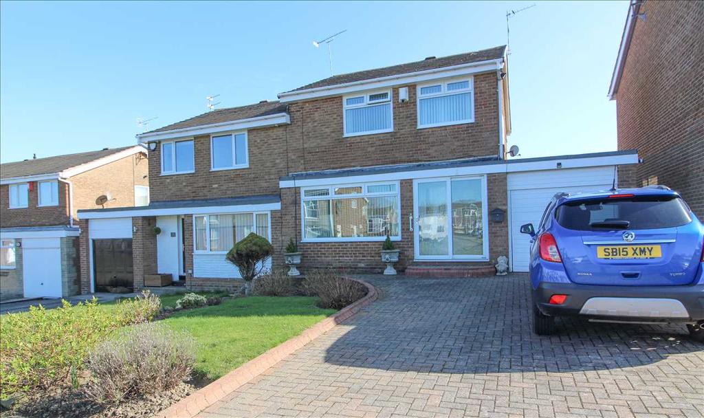 Newlyn Drive, Parkside Dale, Cramlington 3 bed semidetached house £