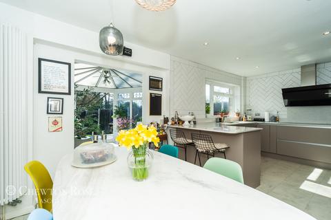 33 Goaters Road, Ascot, SL5 8HZ