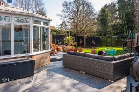 33 Goaters Road, Ascot, SL5 8HZ
