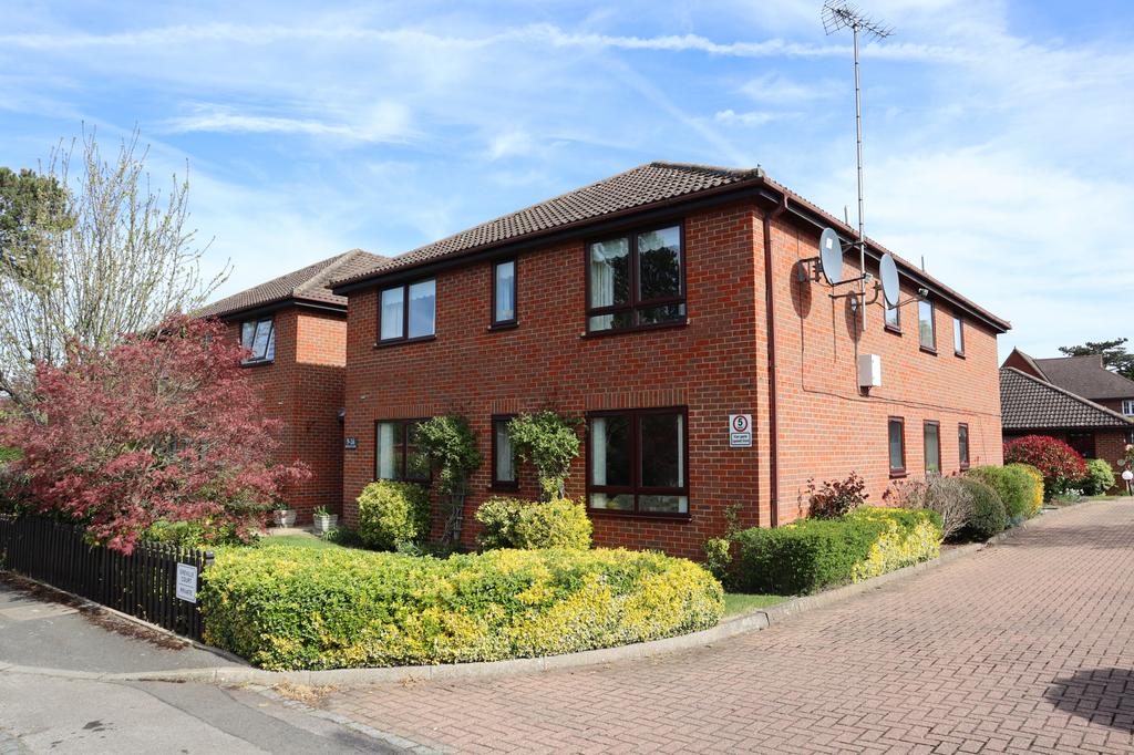 Ashtead Village 1 bed retirement property £250,000