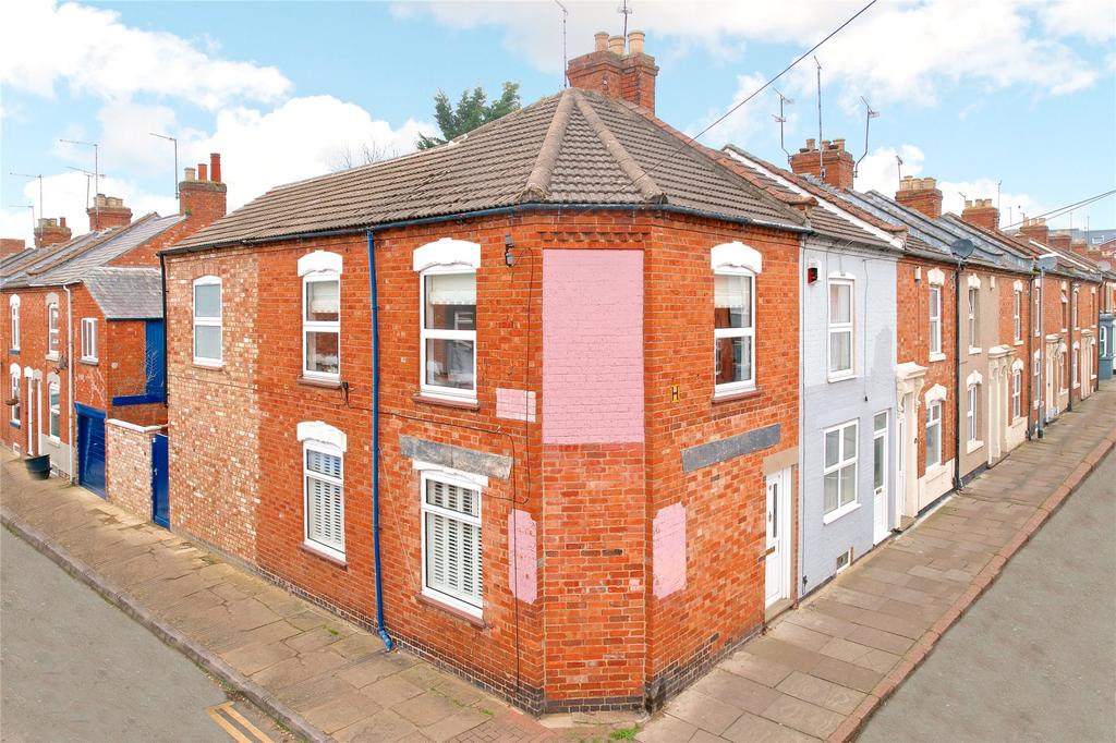 Talbot Road, Northampton, NN1 3 bed end of terrace house for sale £