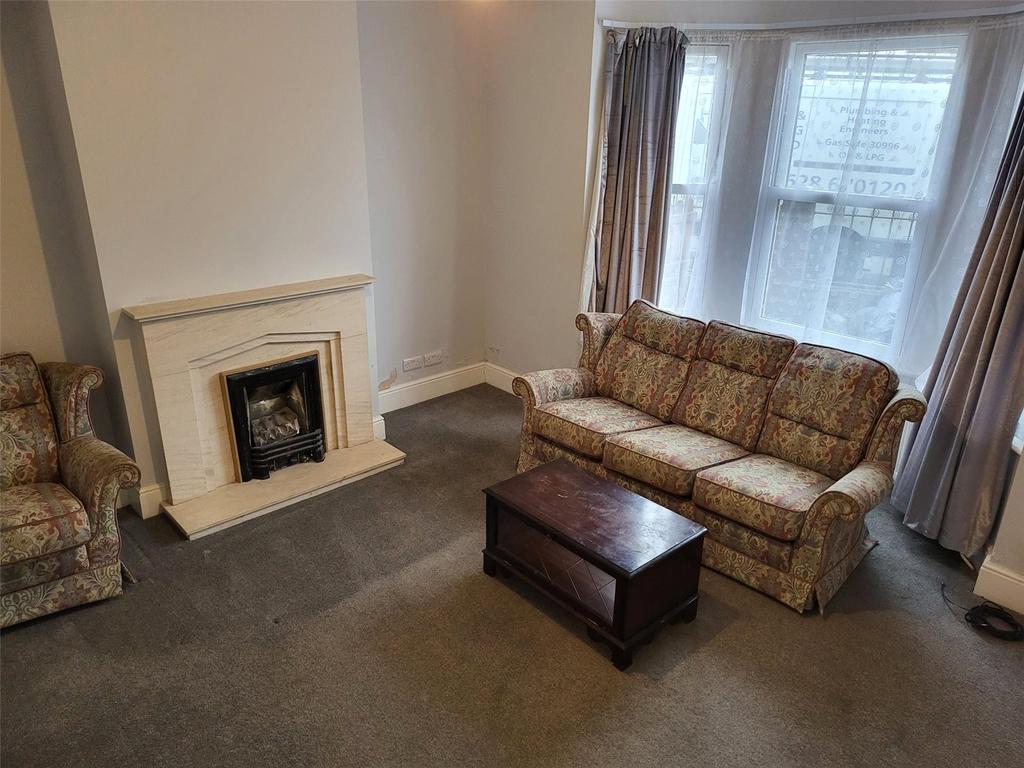 Switchback Road South, Maidenhead, Berkshire, SL6 3 bed semidetached house